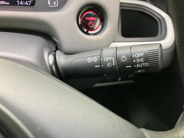 フィット ｅＨＥＶクロスター　新品タイヤ／保証書／純正　８インチ　ＳＤナビ／ホンダセンシング／車線逸脱防止支援システム／ヘッドランプ　ＬＥＤ／ＵＳＢジャック／Ｂｌｕｅｔｏｏｔｈ接続／ＥＴＣ／ＥＢＤ付ＡＢＳ／横滑り防止装置（17枚目）