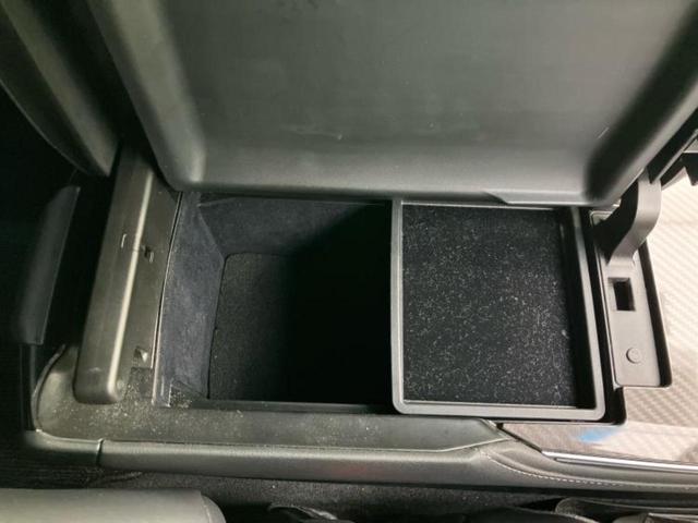 クラウンハイブリッド RS 保証書/純正 8インチ SDナビ/衝突安全装置/シートヒーター 前席/車線逸脱防止支援システム/シート 合皮/ドライブレコーダー 前後/ヘッドランプ LED/Bluetooth接続/ETC 電動シート(33枚目)