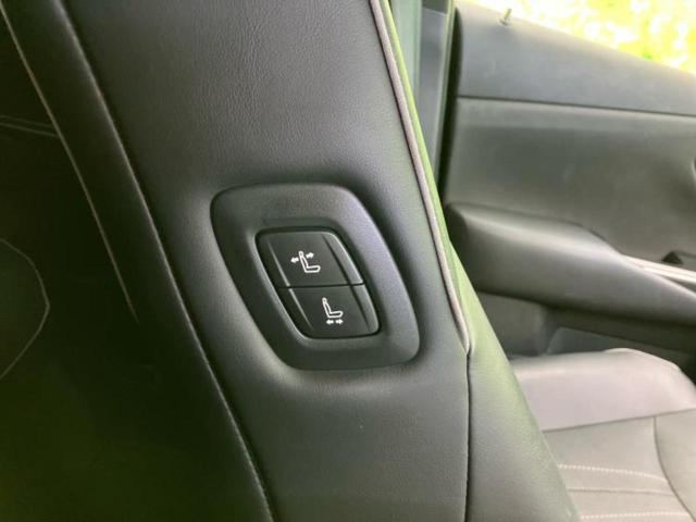 クラウンハイブリッド RS 保証書/純正 8インチ SDナビ/衝突安全装置/シートヒーター 前席/車線逸脱防止支援システム/シート 合皮/ドライブレコーダー 前後/ヘッドランプ LED/Bluetooth接続/ETC 電動シート(39枚目)