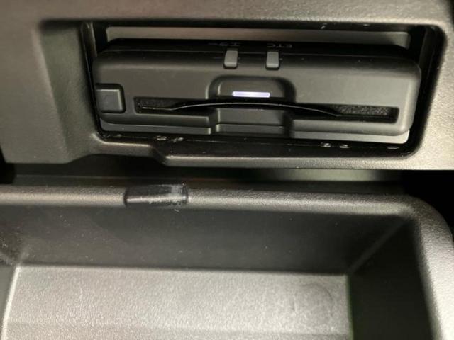 セレナ ハイウェイスターV 新品タイヤ/保証書/純正 10インチ SDナビ/フリップダウンモニター 純正 11インチ/衝突安全装置/両側電動スライドドア/アラウンドビューモニター/車線逸脱防止支援システム/シート 撥水加工(29枚目)