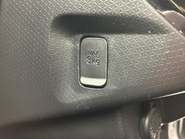 WECARSの展示場では実際に見て、触ってお車をお選びいただけます!知識の豊富な営業スタッフが様々なカーライフをご提案いたします!