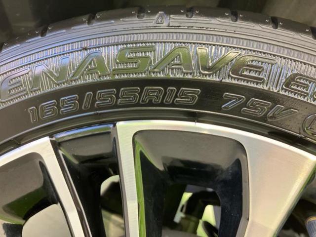 WECARSの展示場では実際に見て、触ってお車をお選びいただけます!知識の豊富な営業スタッフが様々なカーライフをご提案いたします!