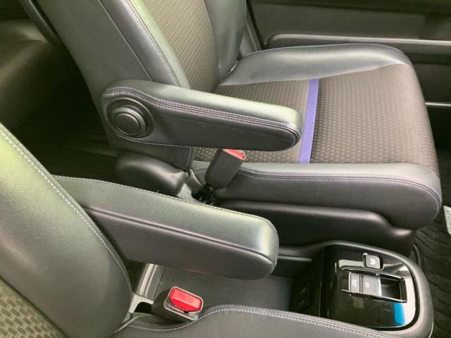 ステップワゴンスパーダ eHEVスパーダG・EXホンダセンシング 保証書/純正 SDナビ/フリップダウンモニター 純正 11.6インチ/ホンダセンシング/両側電動スライドドア/シートヒーター 前席/車線逸脱防止支援システム/シート ハーフレザー 衝突被害軽減システム(35枚目)