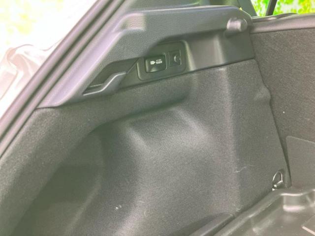 カローラスポーツ ハイブリッドGスタイルパッケージ 新品タイヤ/保証書/ディスプレイオーディオ+ナビ9インチ/トヨタセーフティセンス/車線逸脱防止支援システム/シート ハーフレザー/ドライブレコーダー 前後/ヘッドランプ LED 衝突被害軽減システム(27枚目)