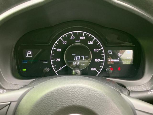 ノート eパワーX 保証書/純正 SDナビ/インテリジェントルームミラー/衝突安全装置/アラウンドビューモニター/車線逸脱防止支援システム/ドライブレコーダー 前後/Bluetooth接続/ETC/EBD付ABS 禁煙車(13枚目)