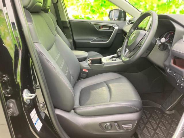 RAV4 4WD G Zパッケージ TRDエアロ/保証書/純正 9インチ SDナビ/デジタルインナーミラー/トヨタセーフティセンス/シートヒーター 前席/車線逸脱防止支援システム/シート 合皮/電動バックドア/ヘッドランプ LED(4枚目)