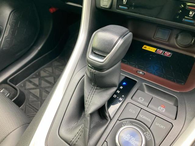 RAV4 4WD G Zパッケージ TRDエアロ/保証書/純正 9インチ SDナビ/デジタルインナーミラー/トヨタセーフティセンス/シートヒーター 前席/車線逸脱防止支援システム/シート 合皮/電動バックドア/ヘッドランプ LED(18枚目)