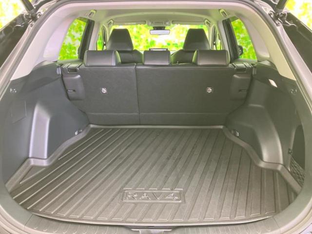 RAV4 4WD G Zパッケージ TRDエアロ/保証書/純正 9インチ SDナビ/デジタルインナーミラー/トヨタセーフティセンス/シートヒーター 前席/車線逸脱防止支援システム/シート 合皮/電動バックドア/ヘッドランプ LED(19枚目)
