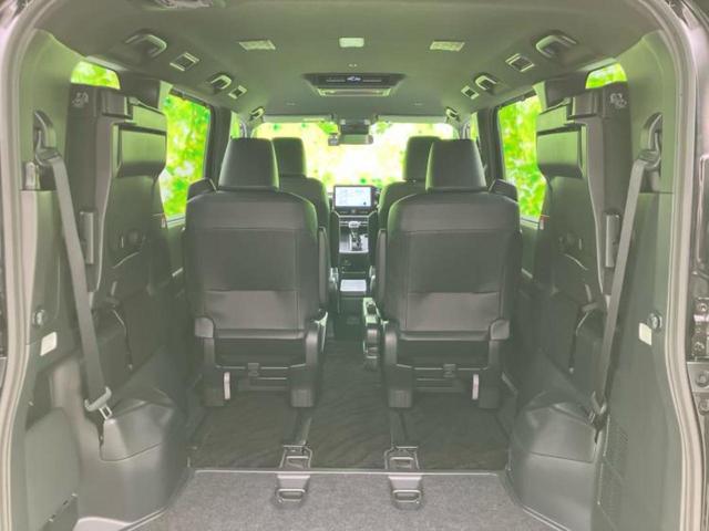 ヴォクシー S-Z 保証書/ディスプレイオーディオ+ナビ10インチ/フリップダウンモニター 純正 12.8インチ/トヨタセーフティセンス/両側電動スライドドア/シートヒーター 前席/車線逸脱防止支援システム バックカメラ(21枚目)