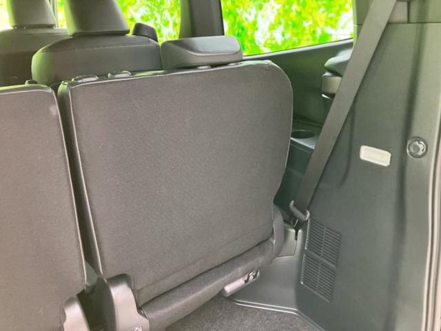 ヴォクシー S-Z 保証書/ディスプレイオーディオ+ナビ10インチ/フリップダウンモニター 純正 12.8インチ/トヨタセーフティセンス/両側電動スライドドア/シートヒーター 前席/車線逸脱防止支援システム バックカメラ(27枚目)