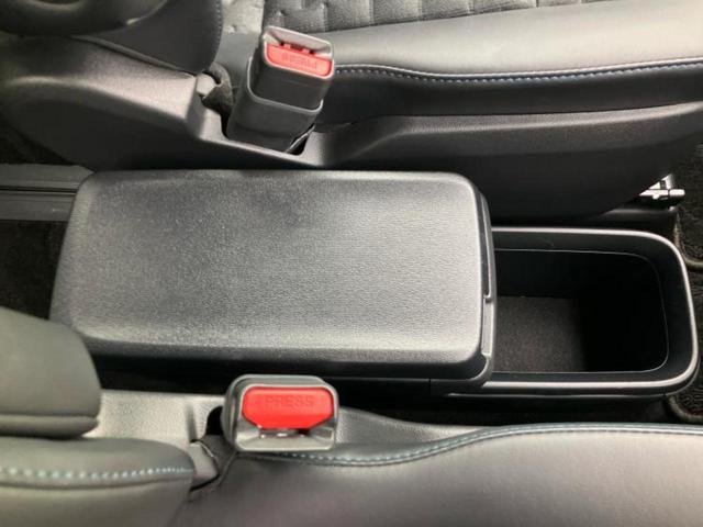ヴォクシー S-Z 保証書/ディスプレイオーディオ+ナビ10インチ/フリップダウンモニター 純正 12.8インチ/トヨタセーフティセンス/両側電動スライドドア/シートヒーター 前席/車線逸脱防止支援システム バックカメラ(39枚目)