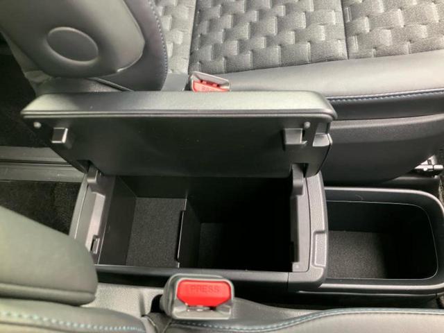 ヴォクシー S-Z 保証書/ディスプレイオーディオ+ナビ10インチ/フリップダウンモニター 純正 12.8インチ/トヨタセーフティセンス/両側電動スライドドア/シートヒーター 前席/車線逸脱防止支援システム バックカメラ(40枚目)