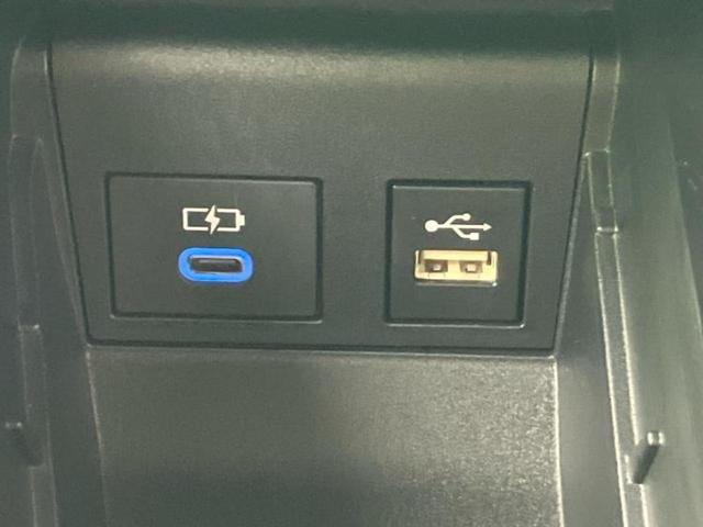 ヴォクシー S-Z 保証書/ディスプレイオーディオ+ナビ10インチ/フリップダウンモニター 純正 12.8インチ/トヨタセーフティセンス/両側電動スライドドア/シートヒーター 前席/車線逸脱防止支援システム バックカメラ(46枚目)