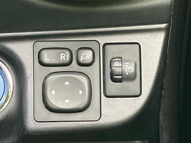 アクア Sスタイルブラック 保証書/純正 SDナビ/衝突安全装置/車線逸脱防止支援システム/ドライブレコーダー 純正/Bluetooth接続/ETC/EBD付ABS/横滑り防止装置/アイドリングストップ/バックモニター 禁煙車(30枚目)