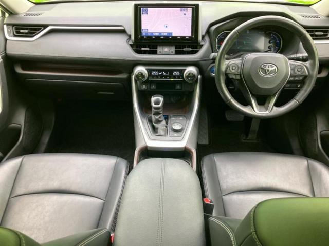 ＲＡＶ４ ４ＷＤハイブリッドＧ　保証書／純正　９インチ　ＳＤナビ／トヨタセーフティセンス／シートヒーター　前席／車線逸脱防止支援システム／シート　合皮／電動バックドア／ドライブレコーダー　社外／ヘッドランプ　ＬＥＤ　バックカメラ（6枚目）