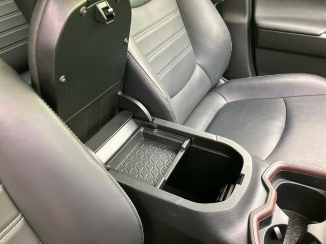 ＲＡＶ４ ４ＷＤハイブリッドＧ　保証書／純正　９インチ　ＳＤナビ／トヨタセーフティセンス／シートヒーター　前席／車線逸脱防止支援システム／シート　合皮／電動バックドア／ドライブレコーダー　社外／ヘッドランプ　ＬＥＤ　バックカメラ（37枚目）
