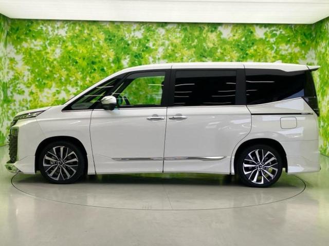 ヴォクシー Ｓ－Ｚ　モデリスタエアロ／ディスプレイオーディオ＋ナビ１０．５インチ／フリップダウンモニター　純正　１４インチ／デジタルインナーミラー／トヨタセーフティセンス／両側電動スライドドア／シートヒーター　フルエアロ（2枚目）