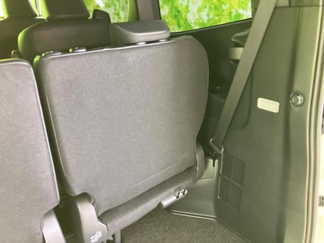 ヴォクシー Ｓ－Ｚ　モデリスタエアロ／ディスプレイオーディオ＋ナビ１０．５インチ／フリップダウンモニター　純正　１４インチ／デジタルインナーミラー／トヨタセーフティセンス／両側電動スライドドア／シートヒーター　フルエアロ（28枚目）