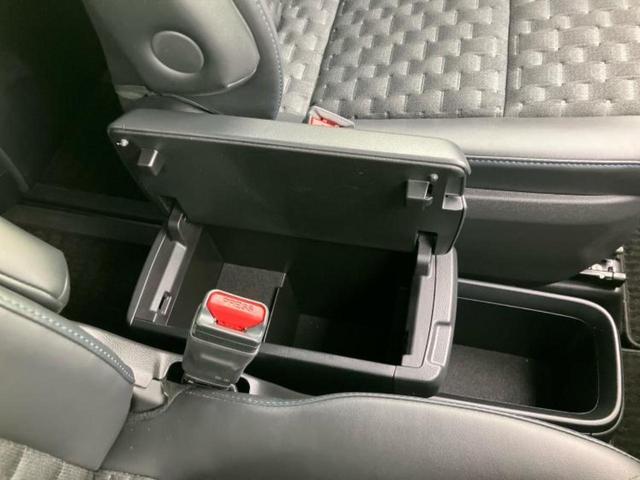 ヴォクシー Ｓ－Ｚ　モデリスタエアロ／ディスプレイオーディオ＋ナビ１０．５インチ／フリップダウンモニター　純正　１４インチ／デジタルインナーミラー／トヨタセーフティセンス／両側電動スライドドア／シートヒーター　フルエアロ（40枚目）