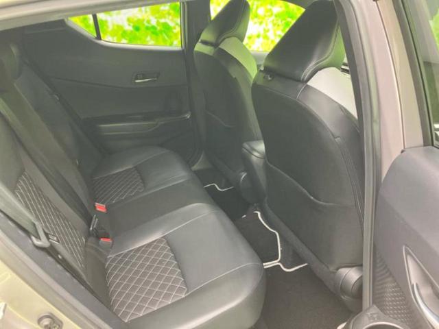 Ｃ－ＨＲ Ｇモードネロ　保証書／社外　９インチ　ＳＤナビ／トヨタセーフティセンス／シートヒーター　前席／車線逸脱防止支援システム／シート　ハーフレザー／ドライブレコーダー　社外／ヘッドランプ　ＬＥＤ／ＵＳＢジャック　禁煙車（5枚目）