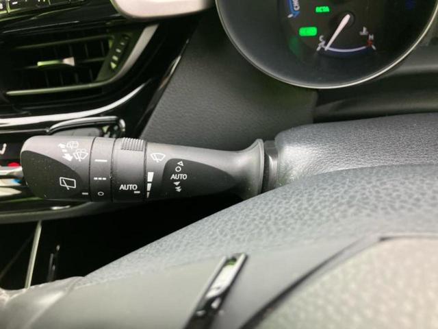 Ｃ－ＨＲ Ｇモードネロ　保証書／社外　９インチ　ＳＤナビ／トヨタセーフティセンス／シートヒーター　前席／車線逸脱防止支援システム／シート　ハーフレザー／ドライブレコーダー　社外／ヘッドランプ　ＬＥＤ／ＵＳＢジャック　禁煙車（18枚目）