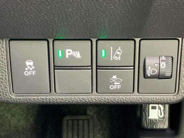 N-ONE オリジナル 保証書/ディスプレイオーディオ8インチ/ホンダセンシング/車線逸脱防止支援システム/シート 合皮/ドライブレコーダー 前後/ヘッドランプ HID/USBジャック/Bluetooth接続 バックカメラ(18枚目)