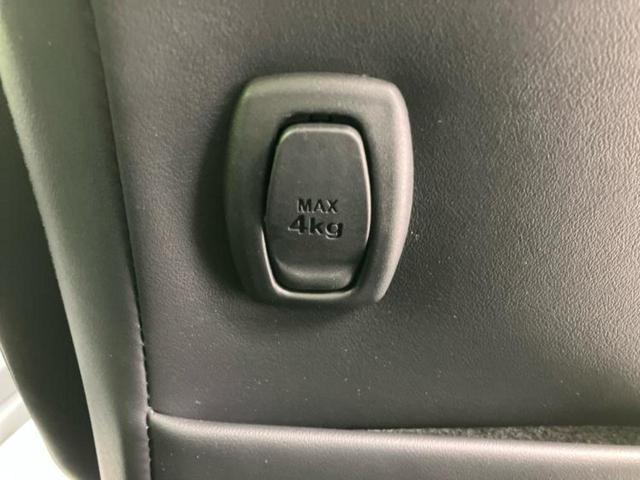 ノア ハイブリッドＳ－Ｚ　保証書／純正　１０インチ　ＳＤナビ／トヨタセーフティセンス／両側電動スライドドア／シートヒーター　全席／パノラミックビューモニター／車線逸脱防止支援システム／シート　ハーフレザー　衝突被害軽減システム（54枚目）