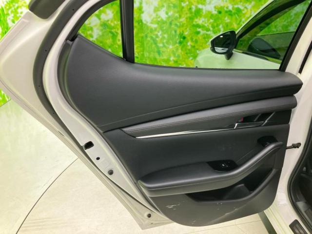 ＭＡＺＤＡ３ファストバック ２０Ｓツーリング　ＢＯＳＥ／保証書／ディスプレイオーディオ１０インチ／アイアクティブセンス（マツダ）／シートヒーター　前席／全方位モニター／車線逸脱防止支援システム／ヘッドランプ　ＬＥＤ／ＵＳＢジャック　全周囲カメラ（24枚目）
