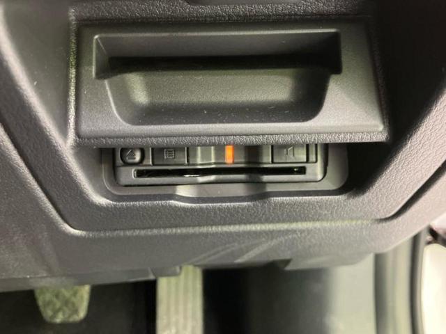 ＭＡＺＤＡ３ファストバック ２０Ｓツーリング　ＢＯＳＥ／保証書／ディスプレイオーディオ１０インチ／アイアクティブセンス（マツダ）／シートヒーター　前席／全方位モニター／車線逸脱防止支援システム／ヘッドランプ　ＬＥＤ／ＵＳＢジャック　全周囲カメラ（28枚目）