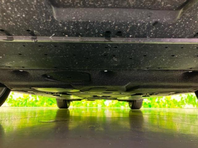 ＭＡＺＤＡ３ファストバック ２０Ｓツーリング　ＢＯＳＥ／保証書／ディスプレイオーディオ１０インチ／アイアクティブセンス（マツダ）／シートヒーター　前席／全方位モニター／車線逸脱防止支援システム／ヘッドランプ　ＬＥＤ／ＵＳＢジャック　全周囲カメラ（49枚目）