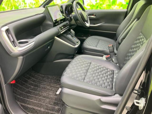 ヴォクシー ハイブリッドS-Z 保証書/ディスプレイオーディオ+ナビ10インチ/トヨタセーフティセンス/両側電動スライドドア/シートヒーター 全席/パノラミックビューモニター/車線逸脱防止支援システム/シート ハーフレザー 禁煙車(7枚目)