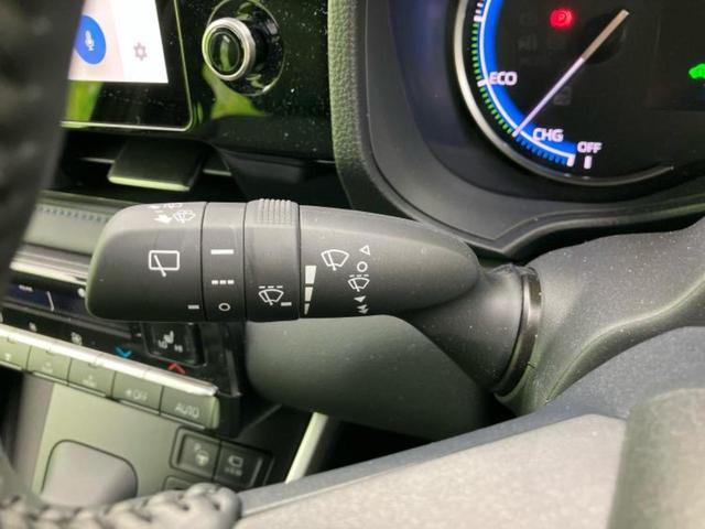 ヴォクシー ハイブリッドS-Z 保証書/ディスプレイオーディオ+ナビ10インチ/トヨタセーフティセンス/両側電動スライドドア/シートヒーター 全席/パノラミックビューモニター/車線逸脱防止支援システム/シート ハーフレザー 禁煙車(17枚目)