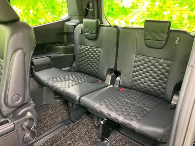 ヴォクシー ハイブリッドS-Z 保証書/ディスプレイオーディオ+ナビ10インチ/トヨタセーフティセンス/両側電動スライドドア/シートヒーター 全席/パノラミックビューモニター/車線逸脱防止支援システム/シート ハーフレザー 禁煙車(19枚目)