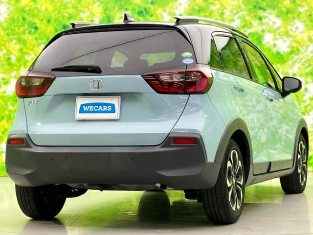 フィット クロスター　新品タイヤ／保証書／純正　ＳＤナビ／ホンダセンシング／車線逸脱防止支援システム／ドライブレコーダー　純正／ヘッドランプ　ＬＥＤ／ＵＳＢジャック／Ｂｌｕｅｔｏｏｔｈ接続／ＥＴＣ／ＥＢＤ付ＡＢＳ　禁煙車（3枚目）