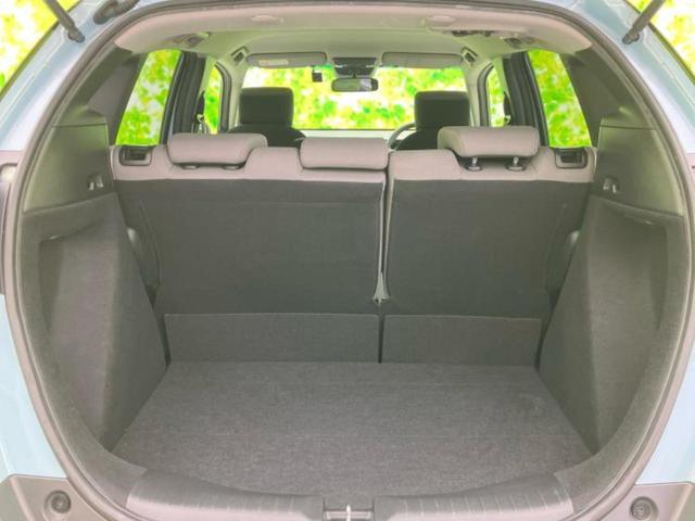 フィット クロスター　新品タイヤ／保証書／純正　ＳＤナビ／ホンダセンシング／車線逸脱防止支援システム／ドライブレコーダー　純正／ヘッドランプ　ＬＥＤ／ＵＳＢジャック／Ｂｌｕｅｔｏｏｔｈ接続／ＥＴＣ／ＥＢＤ付ＡＢＳ　禁煙車（19枚目）