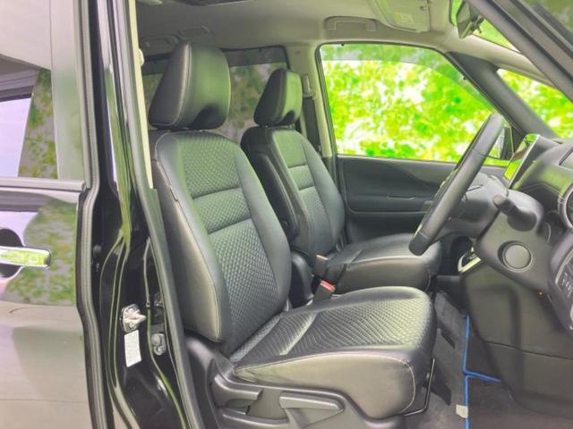 セレナ ｅパワーハイウェイスターＶ　保証書／社外　１１インチ　ＳＤナビ／フリップダウンモニター　社外　１２．８インチ／インテリジェントルームミラー／エマージェンシーブレーキ／両側電動スライドドア／車線逸脱防止支援システム　後席モニター（4枚目）