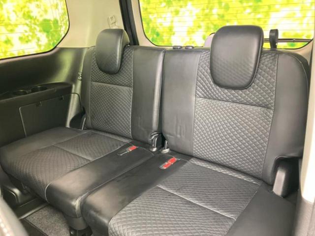 セレナ ｅパワーハイウェイスターＶ　保証書／社外　１１インチ　ＳＤナビ／フリップダウンモニター　社外　１２．８インチ／インテリジェントルームミラー／エマージェンシーブレーキ／両側電動スライドドア／車線逸脱防止支援システム　後席モニター（19枚目）