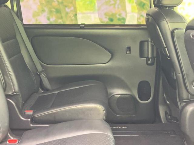 セレナ ｅパワーハイウェイスターＶ　保証書／社外　１１インチ　ＳＤナビ／フリップダウンモニター　社外　１２．８インチ／インテリジェントルームミラー／エマージェンシーブレーキ／両側電動スライドドア／車線逸脱防止支援システム　後席モニター（25枚目）