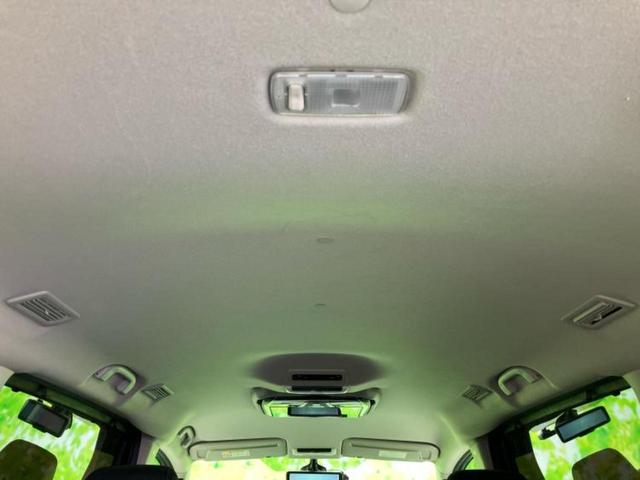 セレナ ｅパワーハイウェイスターＶ　保証書／社外　１１インチ　ＳＤナビ／フリップダウンモニター　社外　１２．８インチ／インテリジェントルームミラー／エマージェンシーブレーキ／両側電動スライドドア／車線逸脱防止支援システム　後席モニター（36枚目）