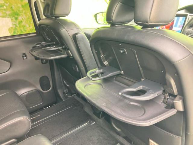 セレナ ｅパワーハイウェイスターＶ　保証書／社外　１１インチ　ＳＤナビ／フリップダウンモニター　社外　１２．８インチ／インテリジェントルームミラー／エマージェンシーブレーキ／両側電動スライドドア／車線逸脱防止支援システム　後席モニター（50枚目）