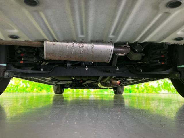 セレナ ｅパワーハイウェイスターＶ　保証書／社外　１１インチ　ＳＤナビ／フリップダウンモニター　社外　１２．８インチ／インテリジェントルームミラー／エマージェンシーブレーキ／両側電動スライドドア／車線逸脱防止支援システム　後席モニター（58枚目）