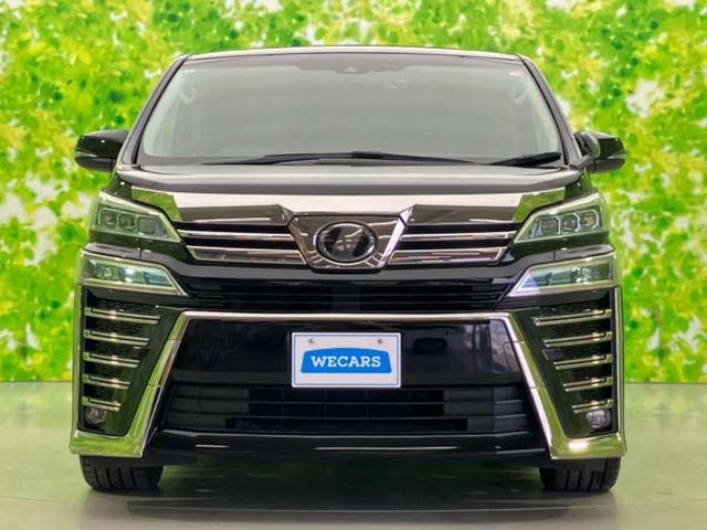 ＷＥＣＡＲＳでは各商談席に大型モニターをご用意しております！見やすい大画面でゆったりと全国の在庫をご覧いただけます！是非ご来店お待ちしております！