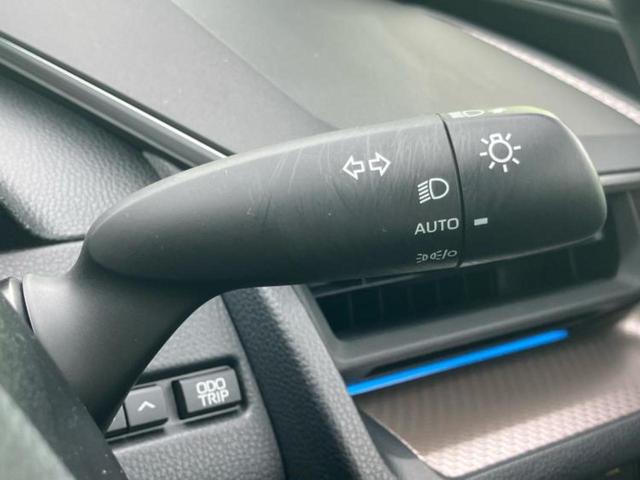 プリウス Ｚ　モデリスタエアロ／保証書／ディスプレイオーディオ＋ナビ１２．３インチ／デジタルインナーミラー／トヨタセーフティセンス／エアーシート　前席／パノラミックビューモニター／車線逸脱防止支援システム　革シート（16枚目）