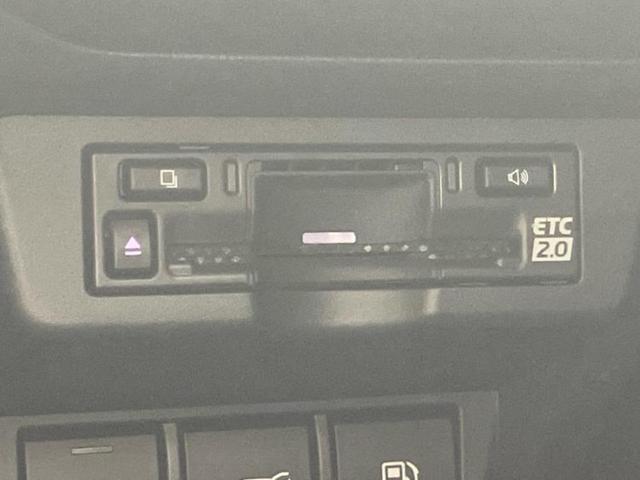 プリウス Ｚ　モデリスタエアロ／保証書／ディスプレイオーディオ＋ナビ１２．３インチ／デジタルインナーミラー／トヨタセーフティセンス／エアーシート　前席／パノラミックビューモニター／車線逸脱防止支援システム　革シート（24枚目）