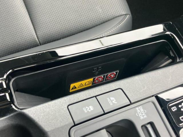 プリウス Ｚ　モデリスタエアロ／保証書／ディスプレイオーディオ＋ナビ１２．３インチ／デジタルインナーミラー／トヨタセーフティセンス／エアーシート　前席／パノラミックビューモニター／車線逸脱防止支援システム　革シート（37枚目）