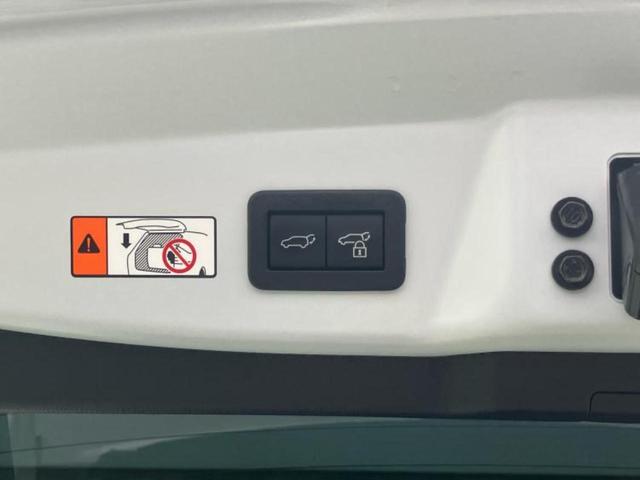 プリウス Ｚ　モデリスタエアロ／保証書／ディスプレイオーディオ＋ナビ１２．３インチ／デジタルインナーミラー／トヨタセーフティセンス／エアーシート　前席／パノラミックビューモニター／車線逸脱防止支援システム　革シート（45枚目）