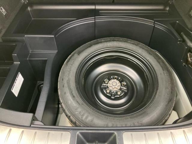 ハリアー ４ＷＤプレミアムアドバンスドパッケージ　新品タイヤ／サンルーフ／ＪＢＬ／保証書／純正　８インチ　ＳＤナビ／衝突安全装置／パノラミックビューモニター／車線逸脱防止支援システム／シート　ハーフレザー／電動バックドア／ヘッドランプ　ＬＥＤ　４ＷＤ（26枚目）