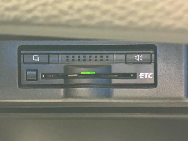 ハリアー ４ＷＤプレミアムアドバンスドパッケージ　新品タイヤ／サンルーフ／ＪＢＬ／保証書／純正　８インチ　ＳＤナビ／衝突安全装置／パノラミックビューモニター／車線逸脱防止支援システム／シート　ハーフレザー／電動バックドア／ヘッドランプ　ＬＥＤ　４ＷＤ（29枚目）