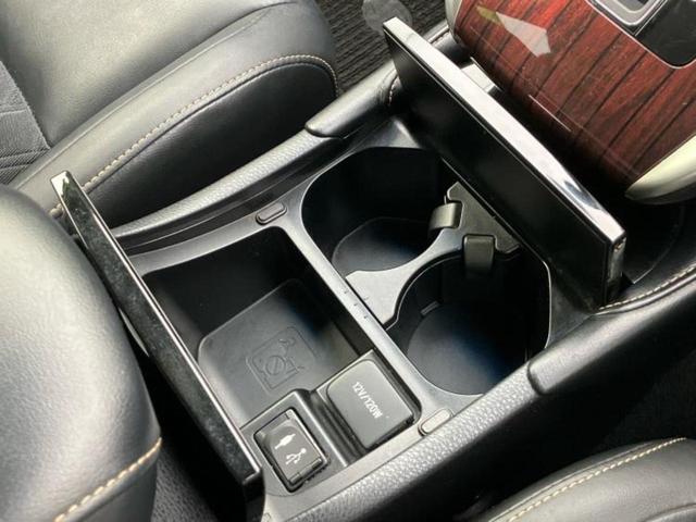 ハリアー ４ＷＤプレミアムアドバンスドパッケージ　新品タイヤ／サンルーフ／ＪＢＬ／保証書／純正　８インチ　ＳＤナビ／衝突安全装置／パノラミックビューモニター／車線逸脱防止支援システム／シート　ハーフレザー／電動バックドア／ヘッドランプ　ＬＥＤ　４ＷＤ（42枚目）