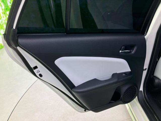 プリウス Ａツーリングセレクション　新品タイヤ／純正エアロ／保証書／純正　９インチ　ＳＤナビ／トヨタセーフティセンス／シートヒーター　前席／車線逸脱防止支援システム／シート　合皮／パーキングアシスト　自動操舵　リフトアップ　フルエアロ（24枚目）